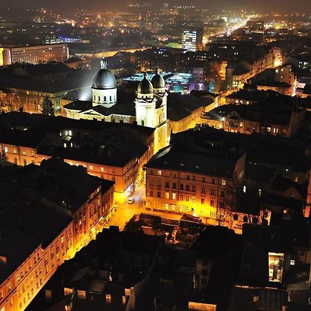 Best Location! Rynok Square, Opera. Apartament Lwów Zewnętrze zdjęcie
