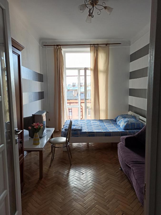 Best Location! Rynok Square, Opera. Apartament Lwów Zewnętrze zdjęcie